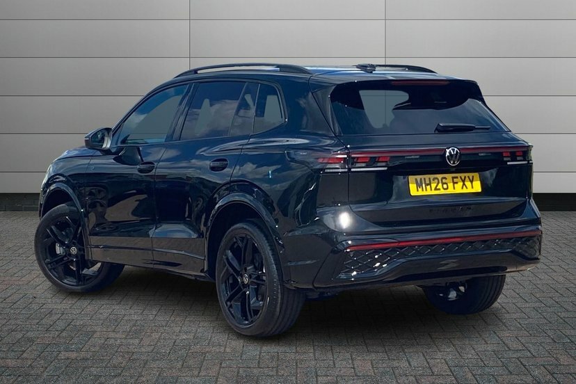 Volkswagen Tiguan 2.0 Tsi Black Edition Suv Dsg 4Motion MH26FXY Black #3