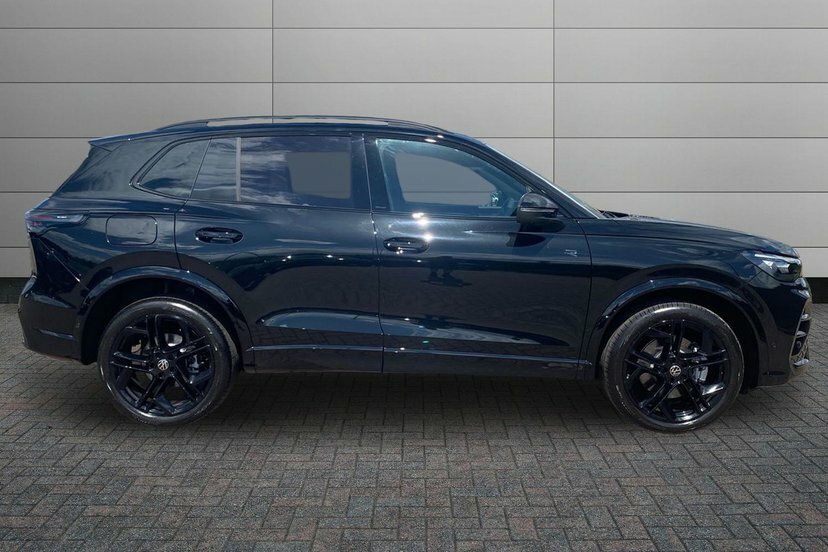 Volkswagen Tiguan 2.0 Tsi Black Edition Suv Dsg 4Motion MH26FXY Black #4