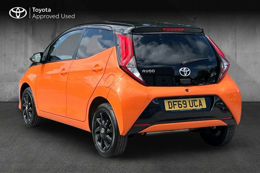 Toyota Aygo 1.0 Vvt-i X-cite Hatchback X-shift 71 #3