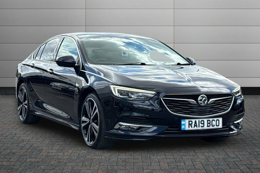 Vauxhall Insignia 2.0 Biturbo D Blueinjection Elite Nav Grand Sport Blue