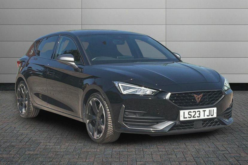 Cupra Leon 2.0 Tsi Vz1 Hatchback Dsg 245 Ps Black