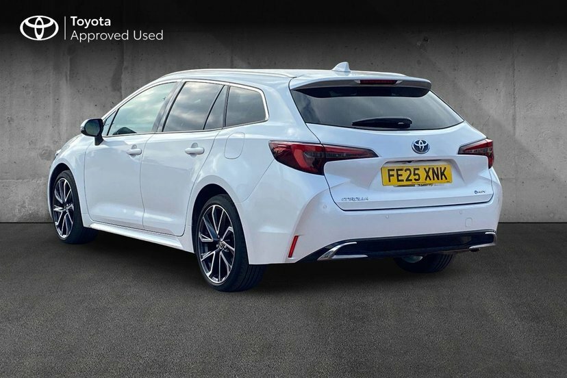Toyota Corolla 2.0 Vvt-h Excel Touring Sports Cvt FE25XNK White #4