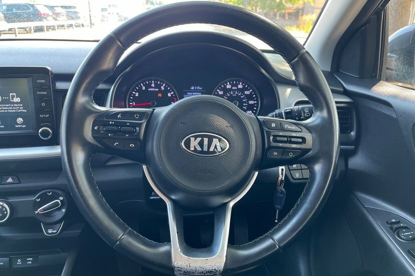 Kia Stonic 1.0 T-gdi 2 Suv 118 Bhp GY18TKU Grey #3