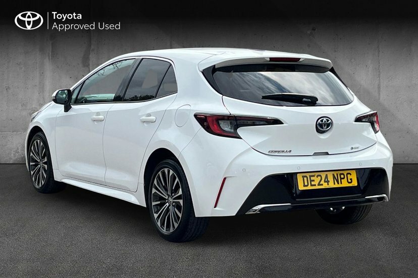 Toyota Corolla 1.8 Vvt-h Design Hatchback Hybrid Cvt DE24NPG White #3