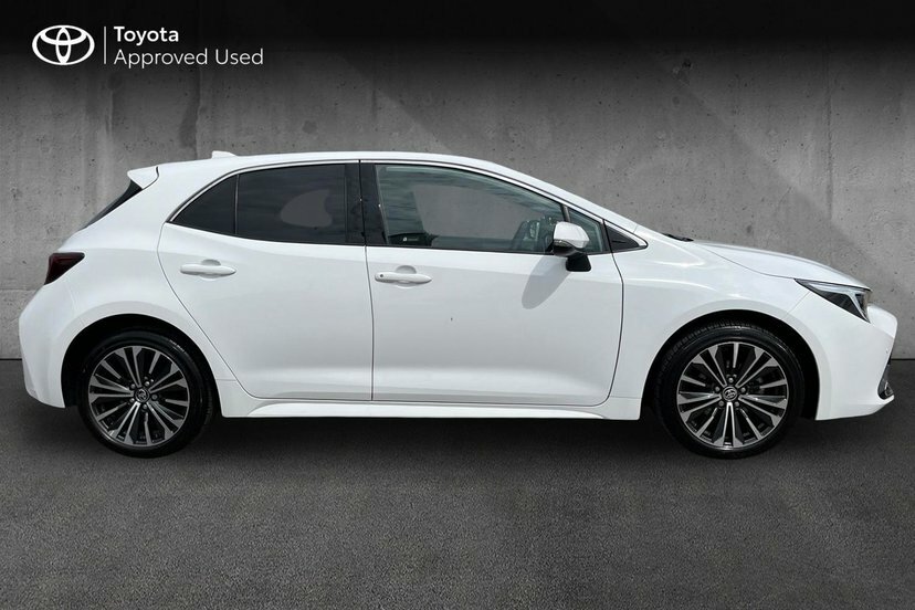 Toyota Corolla 1.8 Vvt-h Design Hatchback Hybrid Cvt DE24NPG White #4