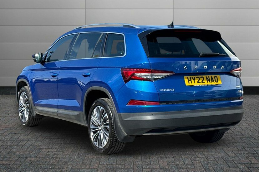 Skoda Kodiaq 2.0 Tdi Se L Executive Suv Dsg 4Wd 7 S HY22NAO Blue #3
