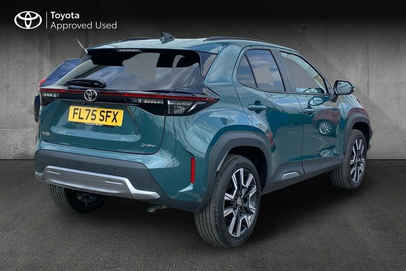 Toyota Yaris Cross 1.5 Vvt-h Excel Suv Hybrid E-cvt 130 P FL75SFX Green #2
