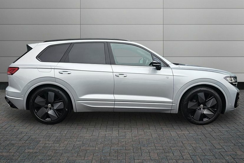 Volkswagen Touareg 3.0 Tdi V6 Black Edition Suv Tiptronic AO75NXJ Silver #6