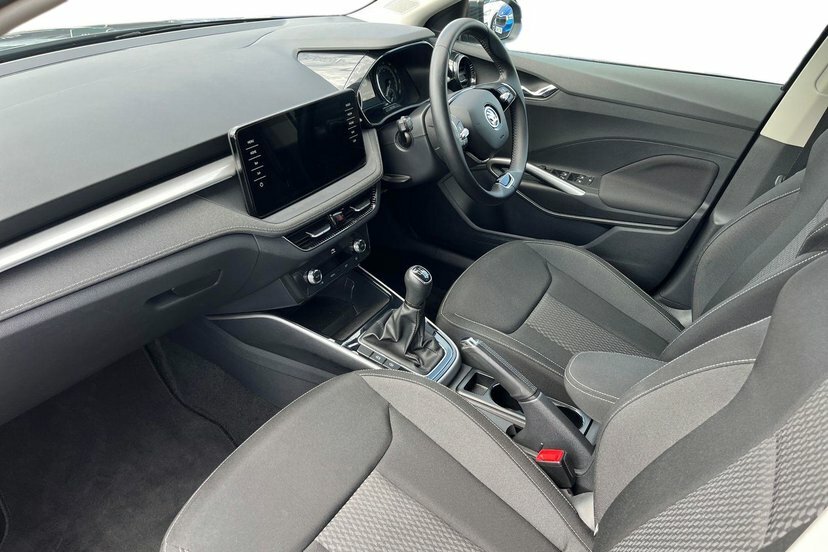Skoda Fabia 1.0 Tsi Se L Hatchback 110 Ps AV22KKU Grey #2