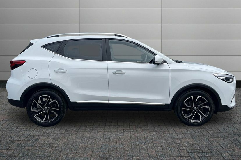 MG ZS 1.0 T-gdi Exclusive Suv 111 Ps RJ72UDD White #4