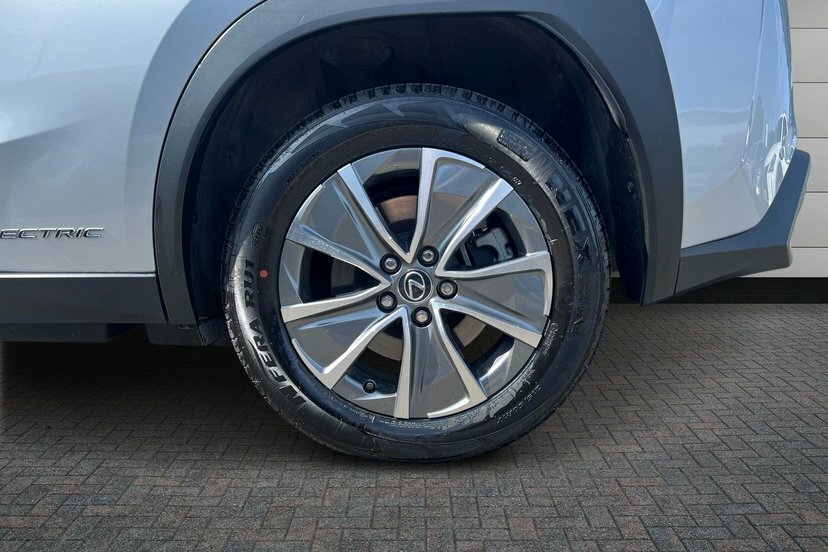 Lexus UX 300E 54.3Kwh Premium Plus Suv 2 Silver #5