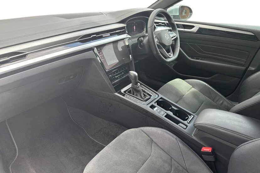 Volkswagen Arteon 2.0 Tdi R-line Shooting Brake Dsg 150 RV21CTX Silver #2