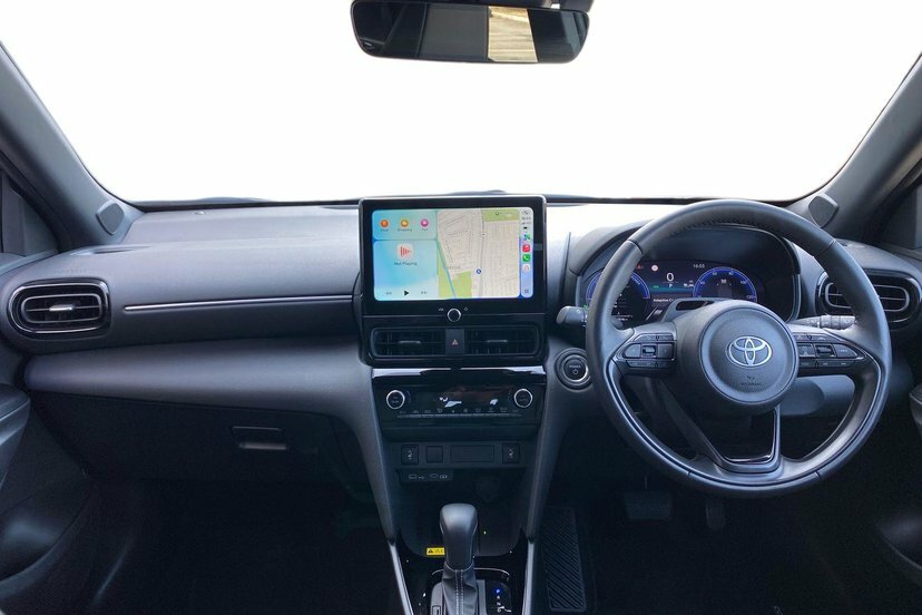 Toyota Yaris Cross 1.5 Vvt-h Excel Suv Hybrid E-cvt 130 P FH75VKL Silver #5
