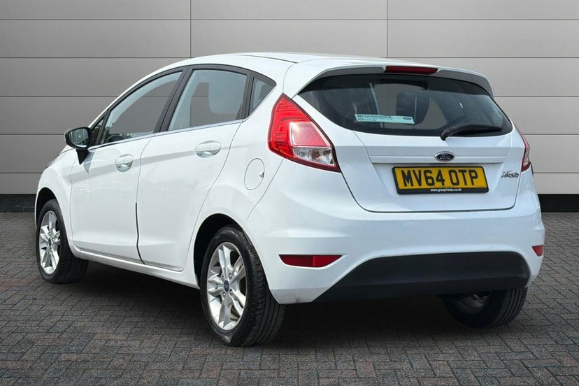 Ford Fiesta 1.0 Zetec Hatchback Euro 5 80 P White #3
