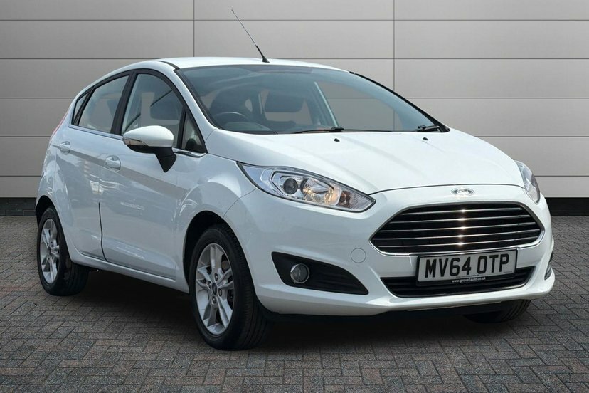Ford Fiesta 1.0 Zetec Hatchback Euro 5 80 P White