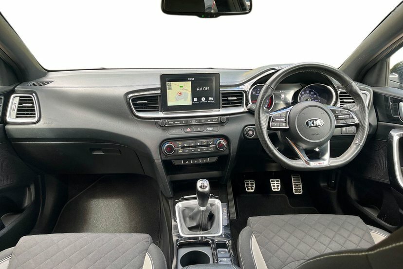 Kia Proceed 1.4 T-gdi Gt-line Shooting Brake Black #6