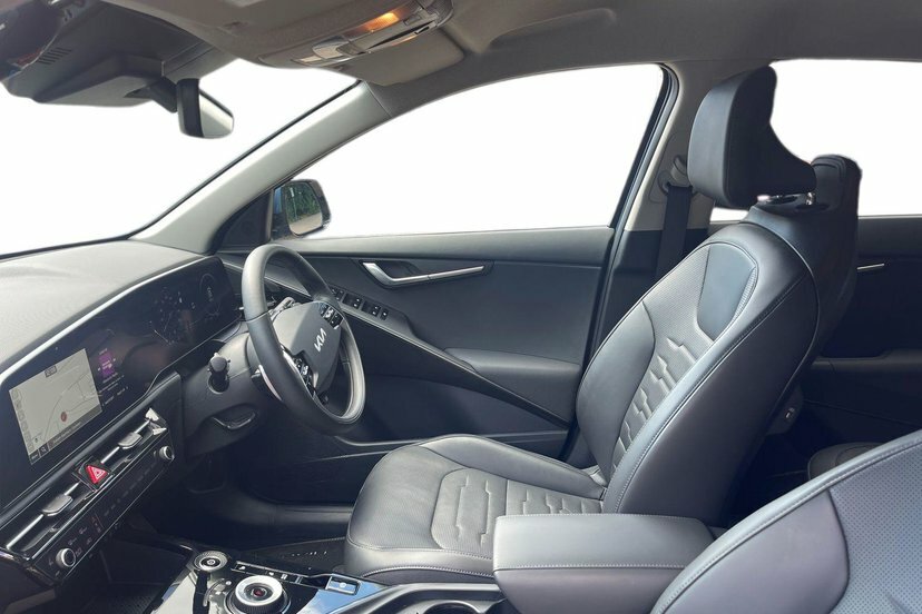 Kia e-Niro 64.8Kwh Horizon Suv 201 Bhp LD74WOM Blue #4