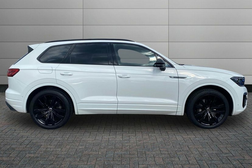 Volkswagen Touareg 3.0 Tdi V6 Black Edition Suv Tiptronic BK73OMJ White #4