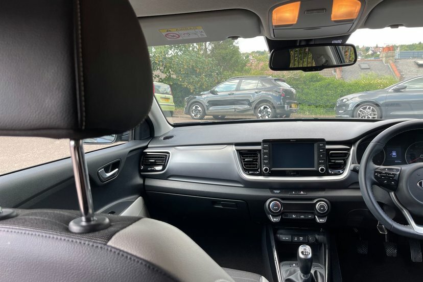 Kia Stonic 1.0 T-gdi 3 Suv 118 Bhp Grey #2