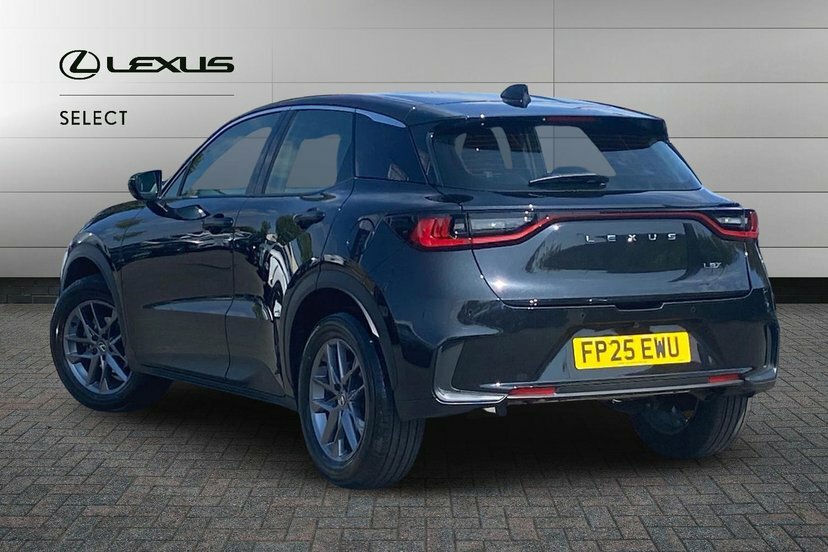 Lexus LBX 1.5 Vvt-ie Urban Suv Hybrid E-cvt 136 FP25EWU Black #3