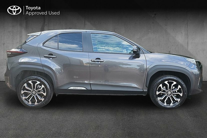 Toyota Yaris Cross 1.5 Vvt-h Design Suv Hybrid E-cvt 116 GN26YNC Grey #4