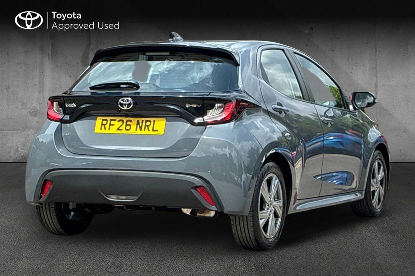 Toyota Yaris 1.5 Vvt-h Icon Hatchback Hybrid E-cvt RF26NRL Grey #2