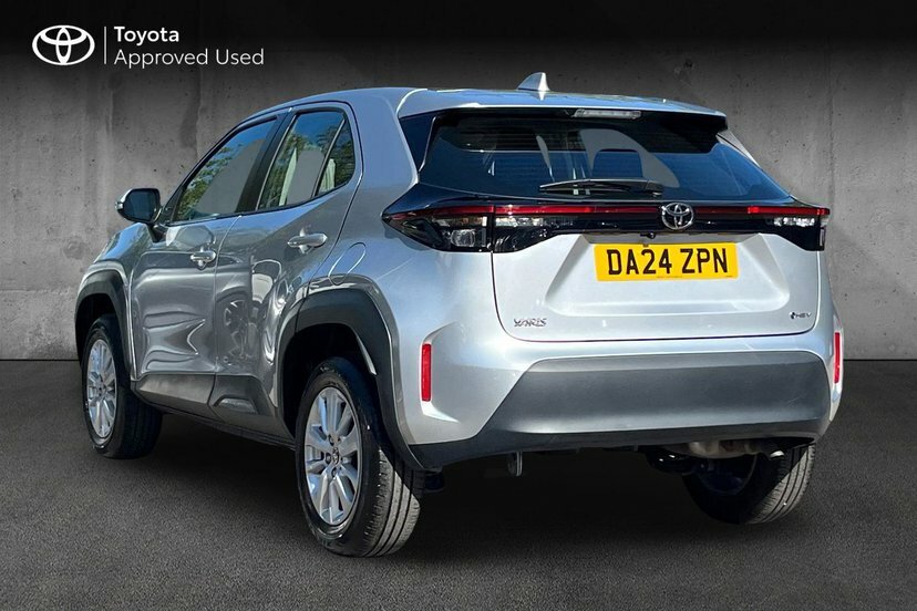 Toyota Yaris Cross 1.5 Vvt-h Icon Suv Hybrid E-cvt 116 Ps DA24ZPN Silver #3