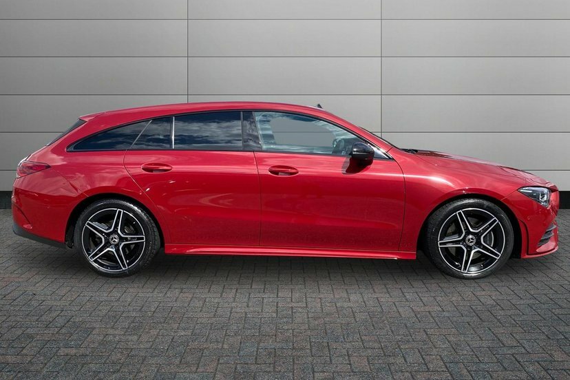 Mercedes-Benz CLA Class Cla200 Amg Line Executive Shooting Brake Pet KU72MFA Red #3