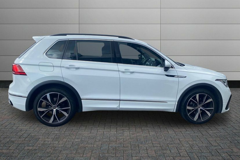 Volkswagen Tiguan 1.5 Tsi R-line Suv Dsg 150 Ps DF70KRG White #4