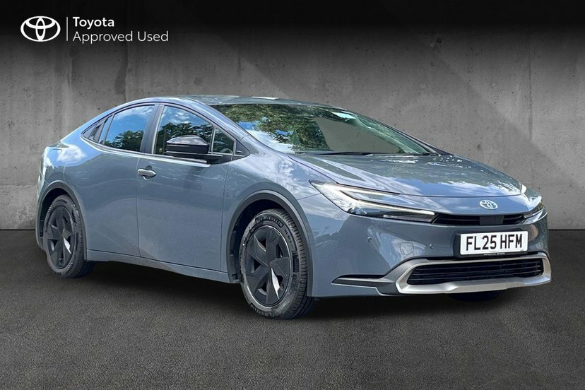 Toyota Prius 2.0 13.6Kwh Design Hatchback Plug-in Hy FL25HFM