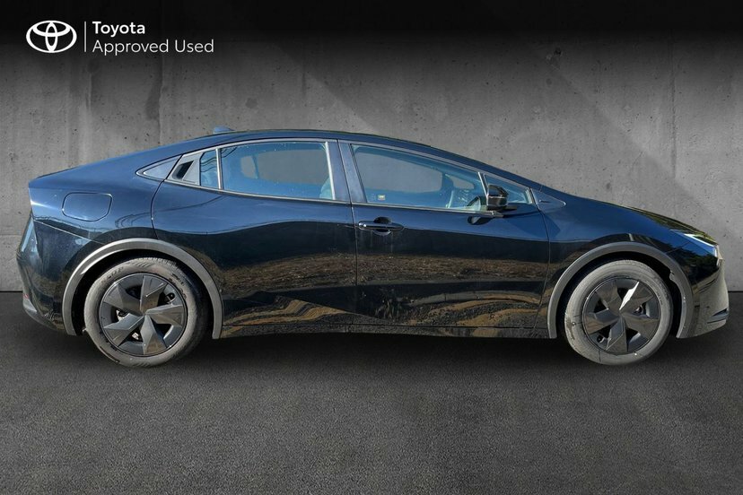 Toyota Prius 2.0 13.6Kwh Design Hatchback Plug-in Hy FL25HKN Black #4
