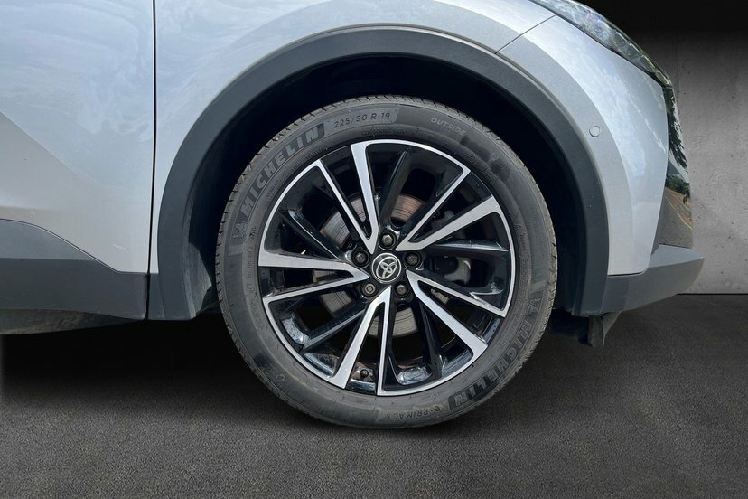 Toyota C-Hr 2.0 Vvt 13.6Kwh Excel Suv Plug-in Hybri FH25OFS Silver #5
