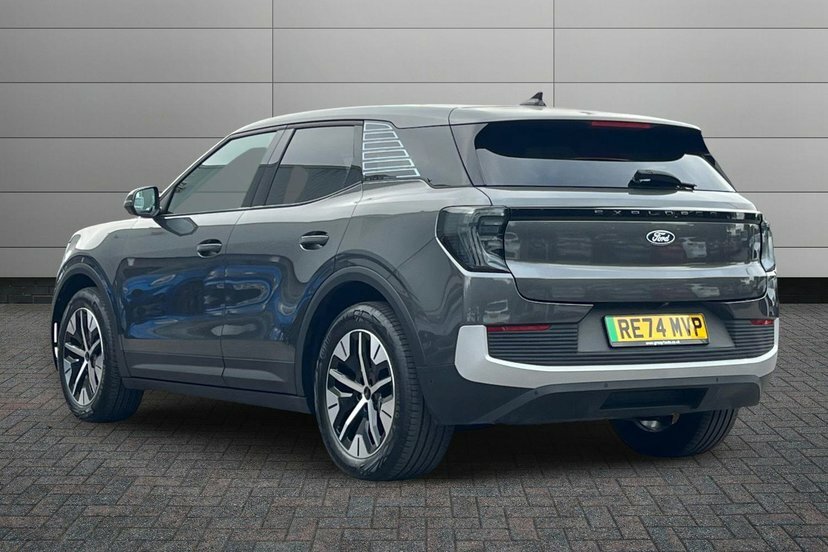 Ford Explorer Extended Range 77Kwh Select Suv Grey #3