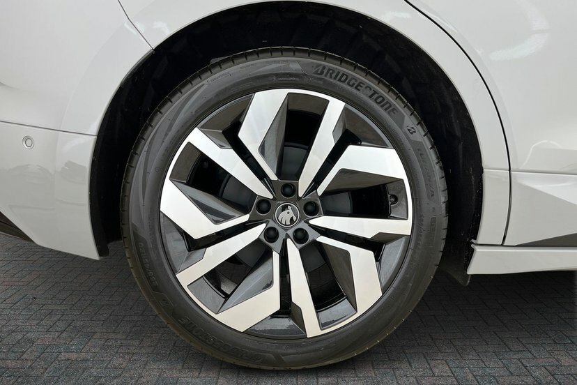 Skoda ENYAQ Enyaq Sportline 85X 82 Kwh 286 Ps Single Speed 4X4 Grey #5