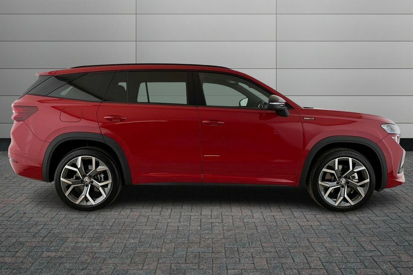 Skoda Kodiaq Kodiaq Sportline 7 Seats 2.0 Tdi 193 Ps Dsg 4X4 AP26MDO Red #4