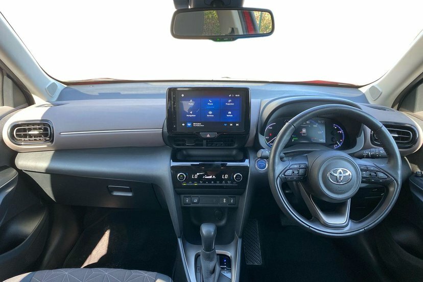 Toyota Yaris Cross 1.5 Vvt-h Excel Suv Hybrid E-cvt Awd 1 RE24AFF Red #5