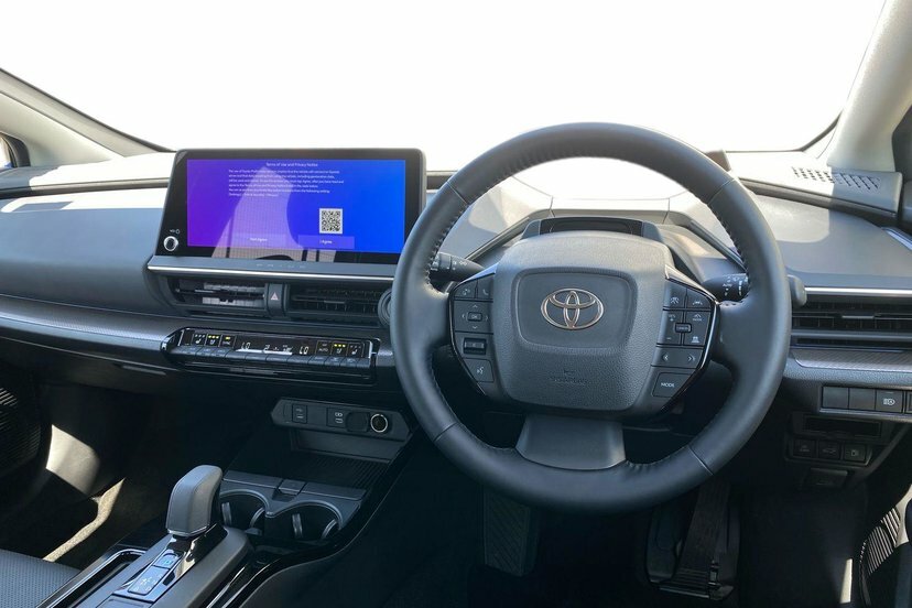 Toyota Prius 2.0 13.6Kwh Excel Hatchback Plug-in Hyb FL25HMG Blue #6