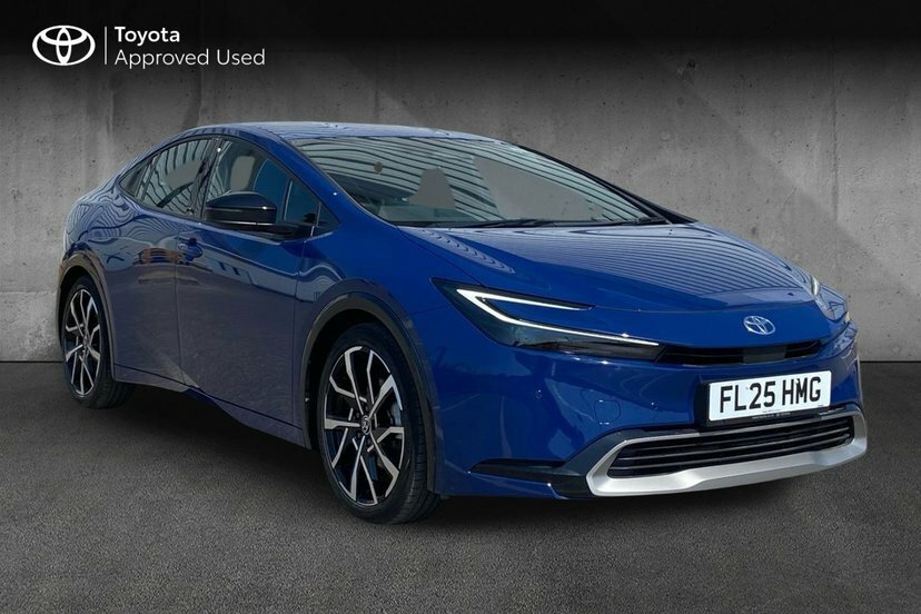 Toyota Prius 2.0 13.6Kwh Excel Hatchback Plug-in Hyb FL25HMG Blue
