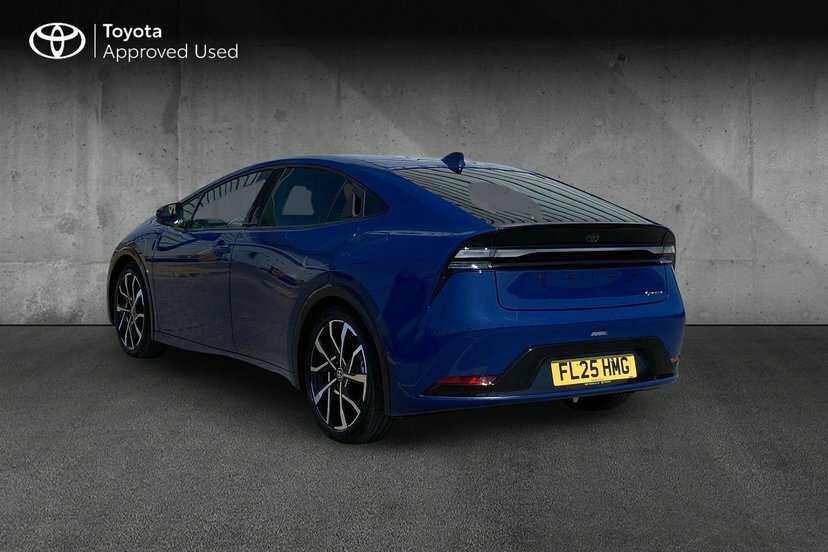Toyota Prius 2.0 13.6Kwh Excel Hatchback Plug-in Hyb FL25HMG Blue #4