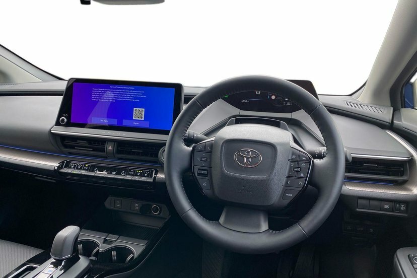 Toyota Prius 2.0 13.6Kwh Excel Hatchback Plug-in Hyb FL25AEO Blue #6
