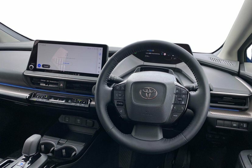 Toyota Prius 2.0 13.6Kwh Excel Hatchback Plug-in Hyb FL25AEV Blue #6