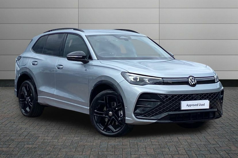 Volkswagen Tiguan 1.5 Tsi Ehybrid 19.7Kwh R-line Suv Plug Silver