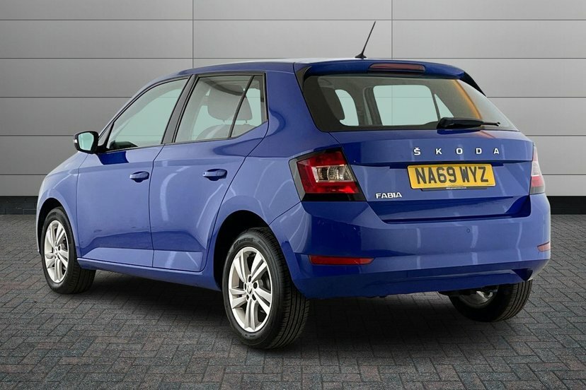 Skoda Fabia Fabia Hatch Se 1.0 Mpi 60 Ps 5G Man Blue #3