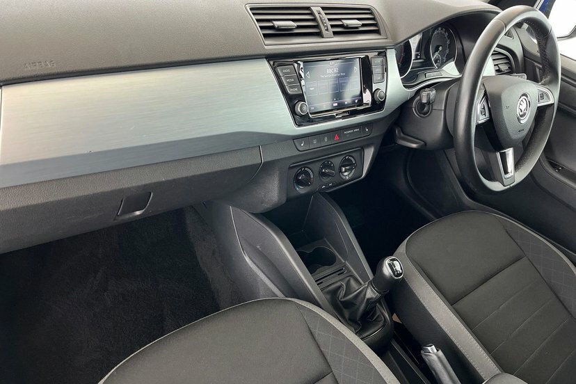 Skoda Fabia Fabia Hatch Se 1.0 Mpi 60 Ps 5G Man Blue #2