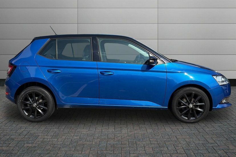 Skoda Fabia 1.0 Tsi Colour Edition Hatchback DE20LVK Blue #4