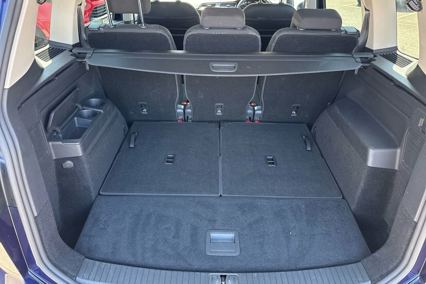 Volkswagen Touran 1.2 Tsi Se Black #9