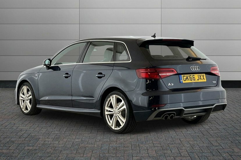 Audi A3 2.0 Tdi S Line Sportback S Tronic 6Spd Blue #3