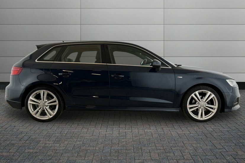 Audi A3 2.0 Tdi S Line Sportback S Tronic 6Spd Blue #4