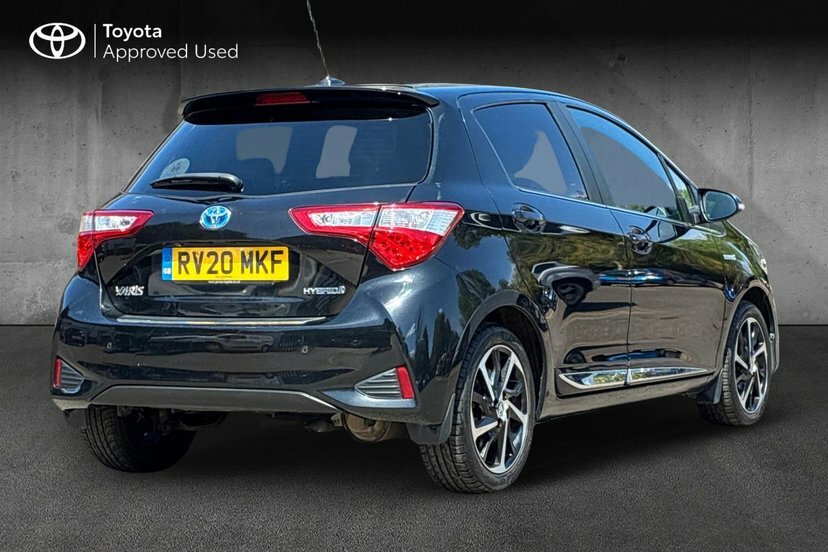 Toyota Yaris 1.5 Vvt-h Excel Hatchback Hybrid E-cvt RV20MKF Black #2