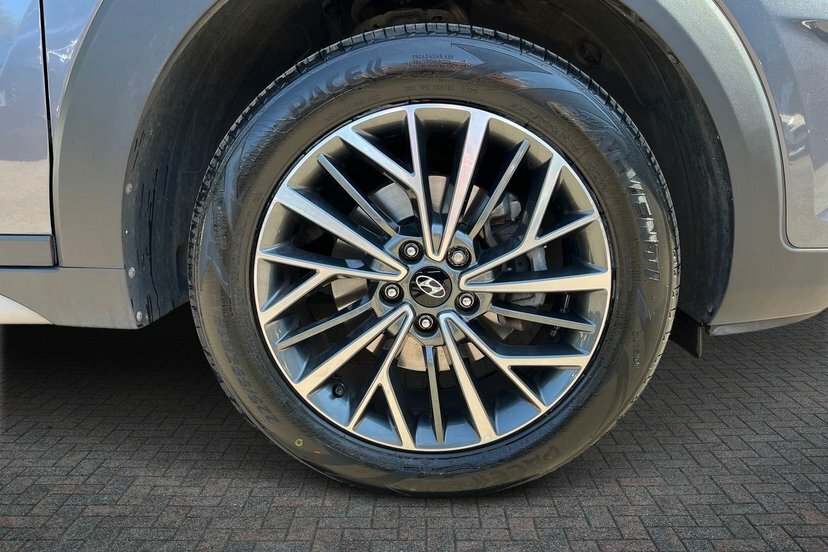 Hyundai Tucson 1.6 Gdi Premium Suv 132 Ps Grey #4